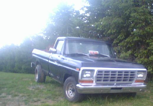 My daddy's old truck before he sold it Online photo